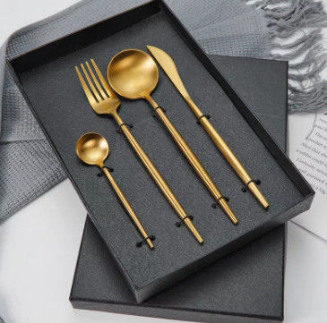 Упаковка Dinnerware ODM OEM кладет вилку ножа и коробку в коробку ложки